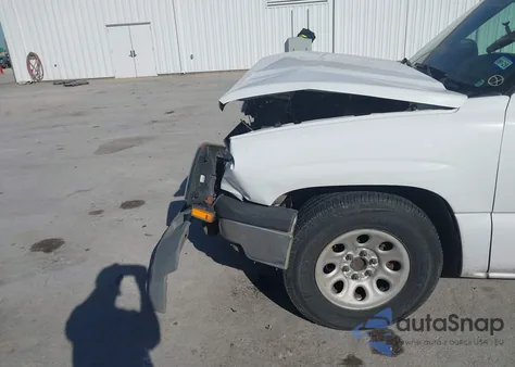 2005 Chevrolet Silverado 1500 Work Truck из США, поврежденный, VIN 1GCEC14X05Z262730